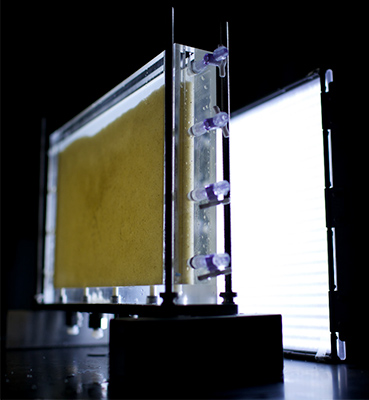 This laboratory model is used to perform high-resolution experiments